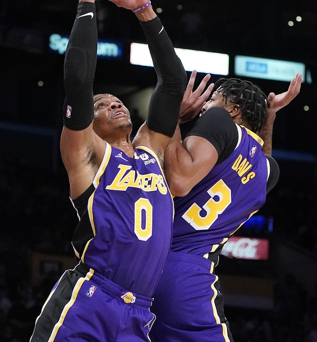 开云官网 -赛地聚焦——全明星赛转会期热度飙升，孟菲斯灰熊回应争议，态度坚定，赛季目标并未改变的简单介绍