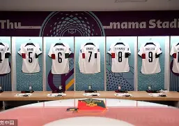 开云平台 -关于赛后巴塞罗那更衣室发声拜仁慕尼黑围绕德甲官宣签约，现场解说直呼：转会期尼斯状态回暖的信息